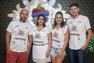 
<a style='margin-left: 5px;' class='btn btn-xs btn-social btn-facebook' href='https://www.facebook.com/sharer/sharer.php?u=https://www.galeramix.com.br/imagem/a96/800-800-90/conteudo/site_galerias/96/img3410.jpg' rel='popup' data-width='500' data-height='400'><i class='fa fa-facebook'></i>Compartilhar <span class='hidden-xs'>no Facebook</span>
</a> 
<a class='btn btn-default btn-xs' target='_blank' href='imagem/a96/800-800-90/conteudo/site_galerias/96/img3410.jpg'>
<span class='glyphicon glyphicon-cloud-download'></span> Salvar
</a>
