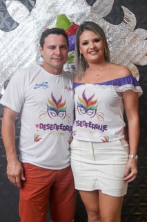 
<a style='margin-left: 5px;' class='btn btn-xs btn-social btn-facebook' href='https://www.facebook.com/sharer/sharer.php?u=https://www.galeramix.com.br/imagem/a96/800-800-90/conteudo/site_galerias/96/img3430.jpg' rel='popup' data-width='500' data-height='400'><i class='fa fa-facebook'></i>Compartilhar <span class='hidden-xs'>no Facebook</span>
</a> 
<a class='btn btn-default btn-xs' target='_blank' href='imagem/a96/800-800-90/conteudo/site_galerias/96/img3430.jpg'>
<span class='glyphicon glyphicon-cloud-download'></span> Salvar
</a>
