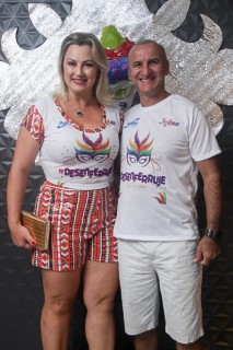 
<a style='margin-left: 5px;' class='btn btn-xs btn-social btn-facebook' href='https://www.facebook.com/sharer/sharer.php?u=https://www.galeramix.com.br/imagem/a96/800-800-90/conteudo/site_galerias/96/img3432.jpg' rel='popup' data-width='500' data-height='400'><i class='fa fa-facebook'></i>Compartilhar <span class='hidden-xs'>no Facebook</span>
</a> 
<a class='btn btn-default btn-xs' target='_blank' href='imagem/a96/800-800-90/conteudo/site_galerias/96/img3432.jpg'>
<span class='glyphicon glyphicon-cloud-download'></span> Salvar
</a>
