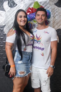 
<a style='margin-left: 5px;' class='btn btn-xs btn-social btn-facebook' href='https://www.facebook.com/sharer/sharer.php?u=https://www.galeramix.com.br/imagem/a96/800-800-90/conteudo/site_galerias/96/img3474.jpg' rel='popup' data-width='500' data-height='400'><i class='fa fa-facebook'></i>Compartilhar <span class='hidden-xs'>no Facebook</span>
</a> 
<a class='btn btn-default btn-xs' target='_blank' href='imagem/a96/800-800-90/conteudo/site_galerias/96/img3474.jpg'>
<span class='glyphicon glyphicon-cloud-download'></span> Salvar
</a>
