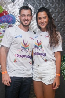 
<a style='margin-left: 5px;' class='btn btn-xs btn-social btn-facebook' href='https://www.facebook.com/sharer/sharer.php?u=https://www.galeramix.com.br/imagem/a96/800-800-90/conteudo/site_galerias/96/img3525.jpg' rel='popup' data-width='500' data-height='400'><i class='fa fa-facebook'></i>Compartilhar <span class='hidden-xs'>no Facebook</span>
</a> 
<a class='btn btn-default btn-xs' target='_blank' href='imagem/a96/800-800-90/conteudo/site_galerias/96/img3525.jpg'>
<span class='glyphicon glyphicon-cloud-download'></span> Salvar
</a>
