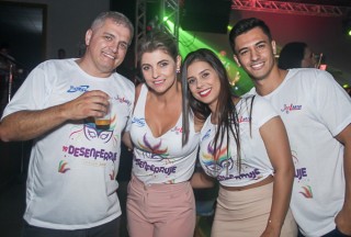 
<a style='margin-left: 5px;' class='btn btn-xs btn-social btn-facebook' href='https://www.facebook.com/sharer/sharer.php?u=https://www.galeramix.com.br/imagem/a96/800-800-90/conteudo/site_galerias/96/img3529.jpg' rel='popup' data-width='500' data-height='400'><i class='fa fa-facebook'></i>Compartilhar <span class='hidden-xs'>no Facebook</span>
</a> 
<a class='btn btn-default btn-xs' target='_blank' href='imagem/a96/800-800-90/conteudo/site_galerias/96/img3529.jpg'>
<span class='glyphicon glyphicon-cloud-download'></span> Salvar
</a>
