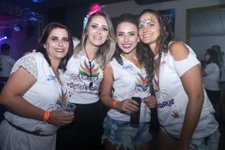 
<a style='margin-left: 5px;' class='btn btn-xs btn-social btn-facebook' href='https://www.facebook.com/sharer/sharer.php?u=https://www.galeramix.com.br/imagem/a96/800-800-90/conteudo/site_galerias/96/img3556.jpg' rel='popup' data-width='500' data-height='400'><i class='fa fa-facebook'></i>Compartilhar <span class='hidden-xs'>no Facebook</span>
</a> 
<a class='btn btn-default btn-xs' target='_blank' href='imagem/a96/800-800-90/conteudo/site_galerias/96/img3556.jpg'>
<span class='glyphicon glyphicon-cloud-download'></span> Salvar
</a>
