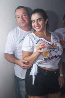 
<a style='margin-left: 5px;' class='btn btn-xs btn-social btn-facebook' href='https://www.facebook.com/sharer/sharer.php?u=https://www.galeramix.com.br/imagem/a96/800-800-90/conteudo/site_galerias/96/img3571.jpg' rel='popup' data-width='500' data-height='400'><i class='fa fa-facebook'></i>Compartilhar <span class='hidden-xs'>no Facebook</span>
</a> 
<a class='btn btn-default btn-xs' target='_blank' href='imagem/a96/800-800-90/conteudo/site_galerias/96/img3571.jpg'>
<span class='glyphicon glyphicon-cloud-download'></span> Salvar
</a>
