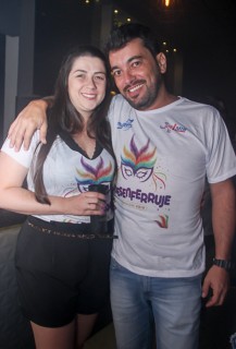 
<a style='margin-left: 5px;' class='btn btn-xs btn-social btn-facebook' href='https://www.facebook.com/sharer/sharer.php?u=https://www.galeramix.com.br/imagem/a96/800-800-90/conteudo/site_galerias/96/img3598.jpg' rel='popup' data-width='500' data-height='400'><i class='fa fa-facebook'></i>Compartilhar <span class='hidden-xs'>no Facebook</span>
</a> 
<a class='btn btn-default btn-xs' target='_blank' href='imagem/a96/800-800-90/conteudo/site_galerias/96/img3598.jpg'>
<span class='glyphicon glyphicon-cloud-download'></span> Salvar
</a>
