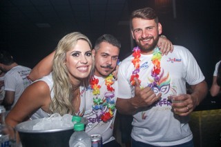 
<a style='margin-left: 5px;' class='btn btn-xs btn-social btn-facebook' href='https://www.facebook.com/sharer/sharer.php?u=https://www.galeramix.com.br/imagem/a96/800-800-90/conteudo/site_galerias/96/img3601.jpg' rel='popup' data-width='500' data-height='400'><i class='fa fa-facebook'></i>Compartilhar <span class='hidden-xs'>no Facebook</span>
</a> 
<a class='btn btn-default btn-xs' target='_blank' href='imagem/a96/800-800-90/conteudo/site_galerias/96/img3601.jpg'>
<span class='glyphicon glyphicon-cloud-download'></span> Salvar
</a>
