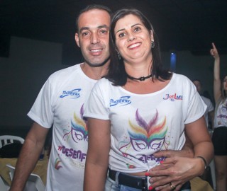 
<a style='margin-left: 5px;' class='btn btn-xs btn-social btn-facebook' href='https://www.facebook.com/sharer/sharer.php?u=https://www.galeramix.com.br/imagem/a96/800-800-90/conteudo/site_galerias/96/img3612.jpg' rel='popup' data-width='500' data-height='400'><i class='fa fa-facebook'></i>Compartilhar <span class='hidden-xs'>no Facebook</span>
</a> 
<a class='btn btn-default btn-xs' target='_blank' href='imagem/a96/800-800-90/conteudo/site_galerias/96/img3612.jpg'>
<span class='glyphicon glyphicon-cloud-download'></span> Salvar
</a>
