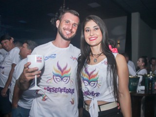 
<a style='margin-left: 5px;' class='btn btn-xs btn-social btn-facebook' href='https://www.facebook.com/sharer/sharer.php?u=https://www.galeramix.com.br/imagem/a96/800-800-90/conteudo/site_galerias/96/img3620.jpg' rel='popup' data-width='500' data-height='400'><i class='fa fa-facebook'></i>Compartilhar <span class='hidden-xs'>no Facebook</span>
</a> 
<a class='btn btn-default btn-xs' target='_blank' href='imagem/a96/800-800-90/conteudo/site_galerias/96/img3620.jpg'>
<span class='glyphicon glyphicon-cloud-download'></span> Salvar
</a>
